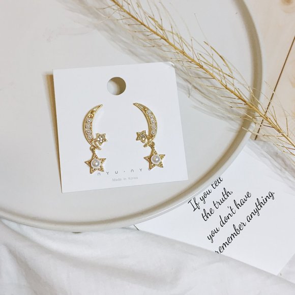 Moon Star boho dangle earrings - Picture 4 of 9